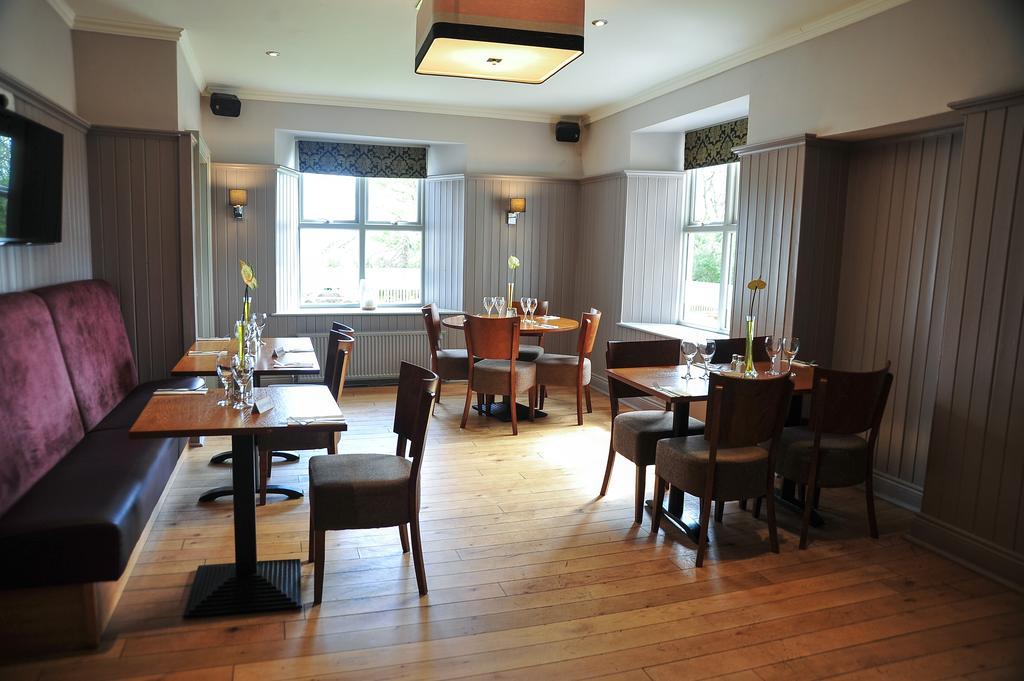The Warwick Arms Chew Magna Exterior foto