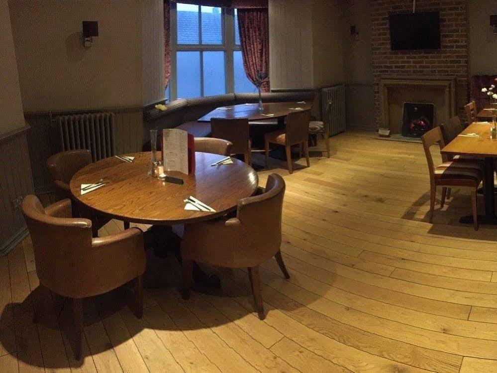 The Warwick Arms Chew Magna Exterior foto